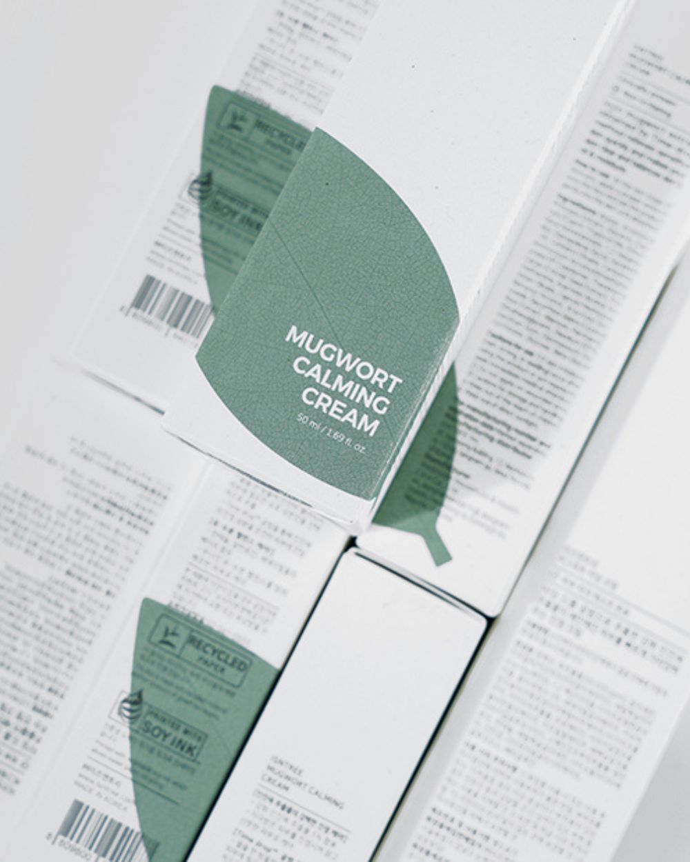 Isntree - Mugwort Calming Cream