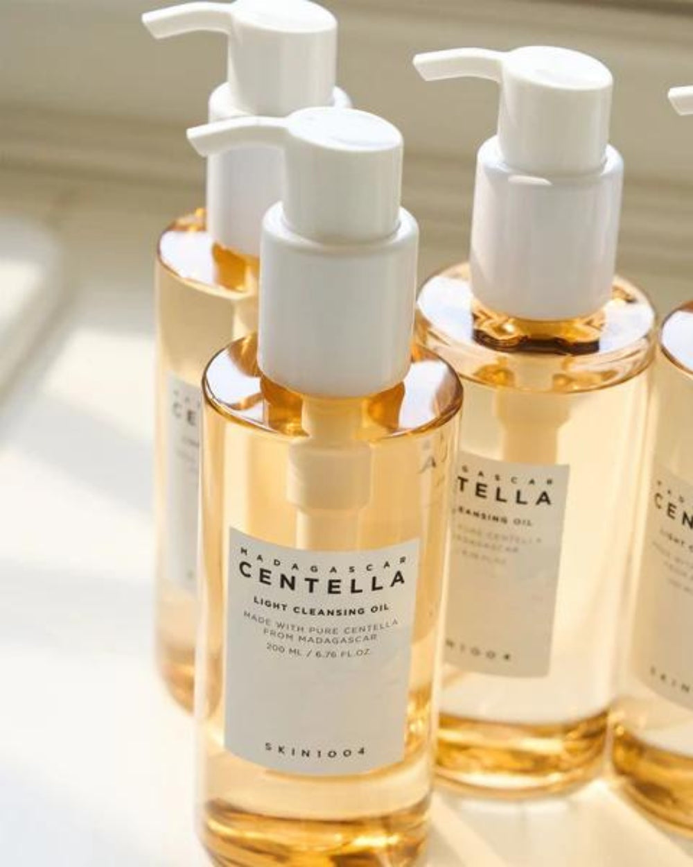 SKIN1004 - Madagascar Centella Light Cleansing Oil