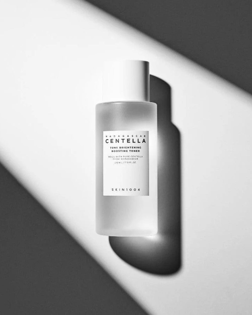 SKIN1004 - Madagascar Centella Tone Brightening Boosting Toner