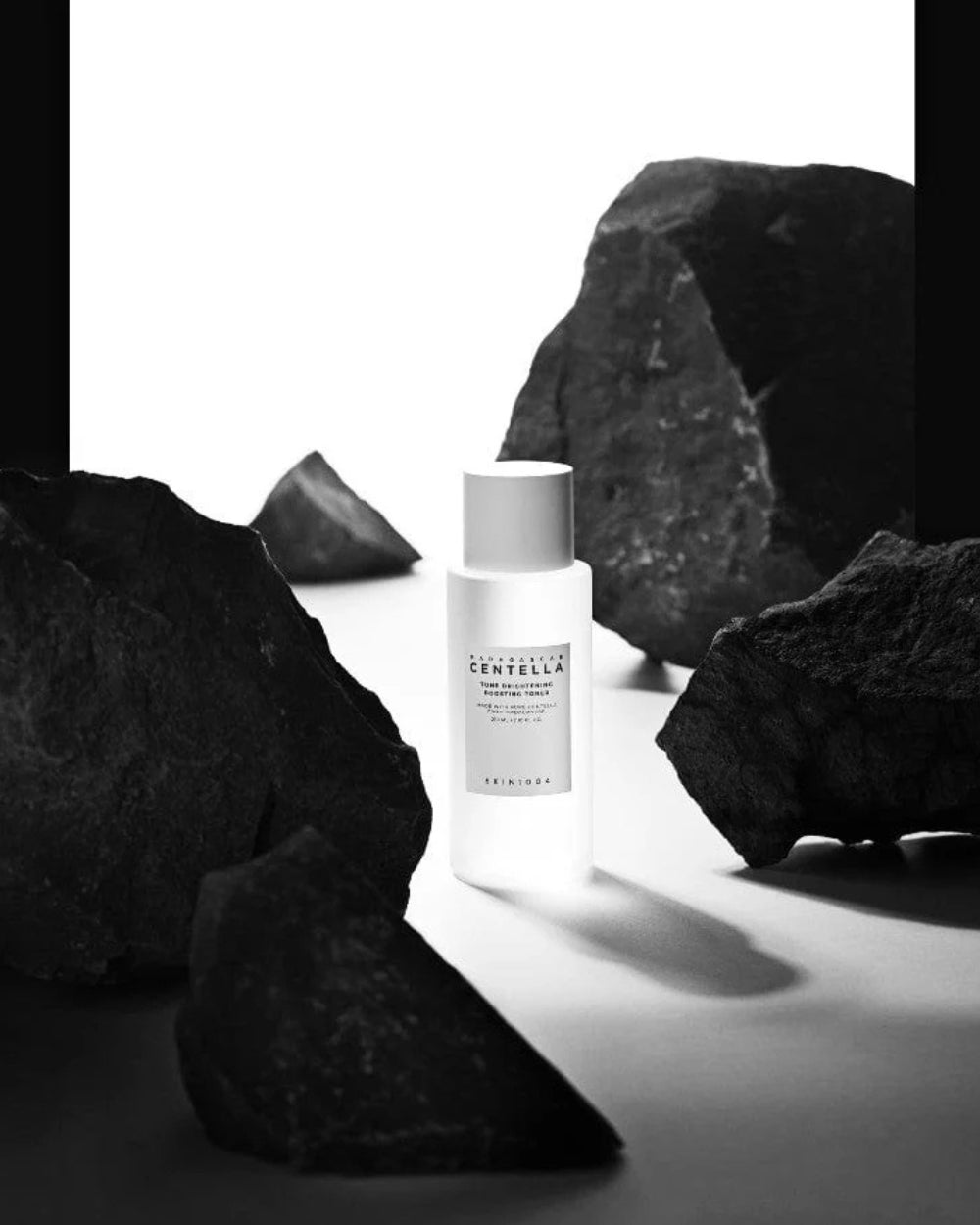 SKIN1004 - Madagascar Centella Tone Brightening Boosting Toner